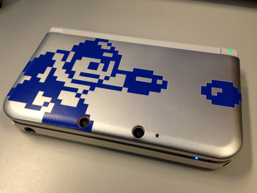Nintendo-3DS-Coque-Mega-Man_1