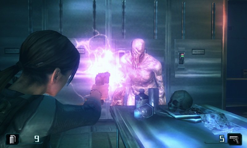 Resident-Evil-Revelations_16-01-2012_screenshot-4